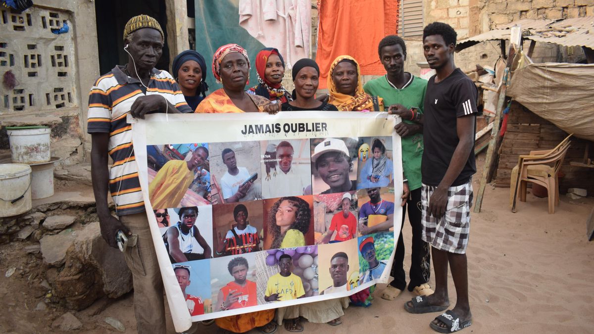 La familia Diop no olvida a sus hijos y hermanos: 21 jóvenes de un mismo hogar desaparecieron en la ruta hacia Canarias
