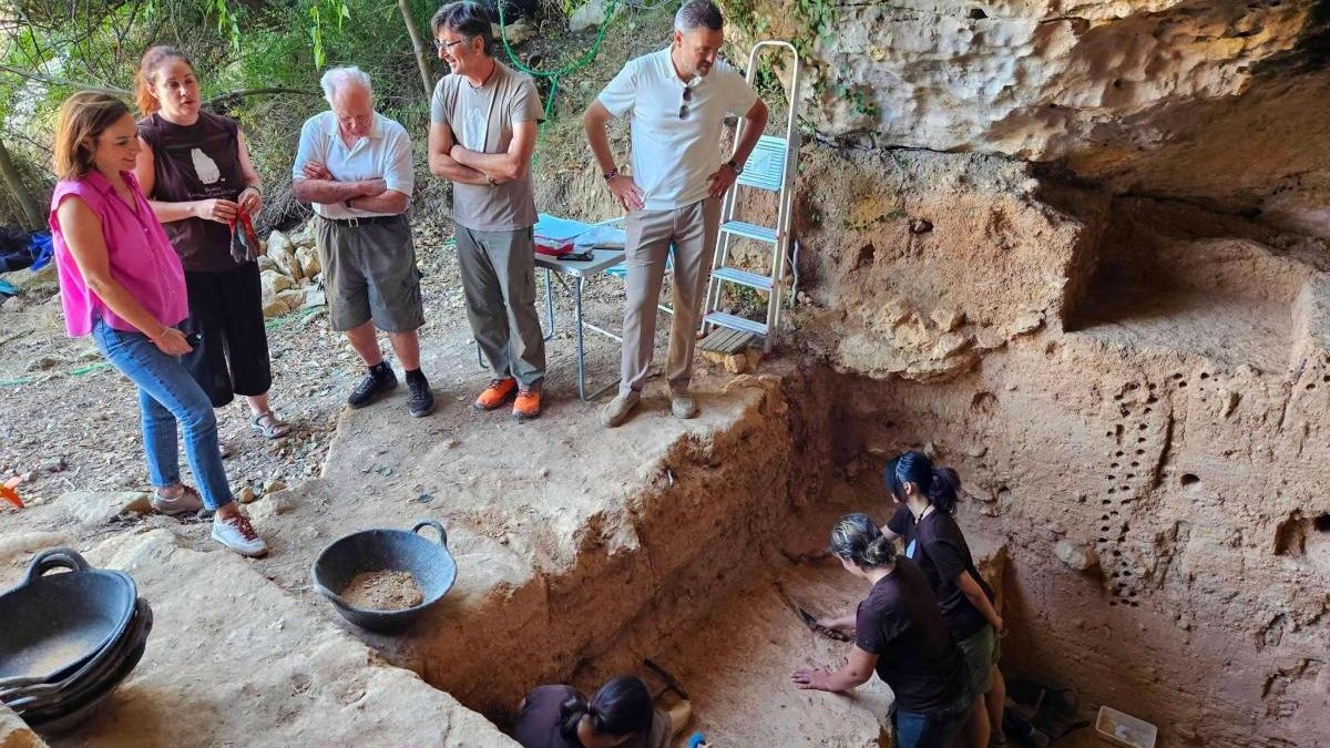 Se han retomado los trabajos en la Cueva Negra del Estrecho del Río Quípar
