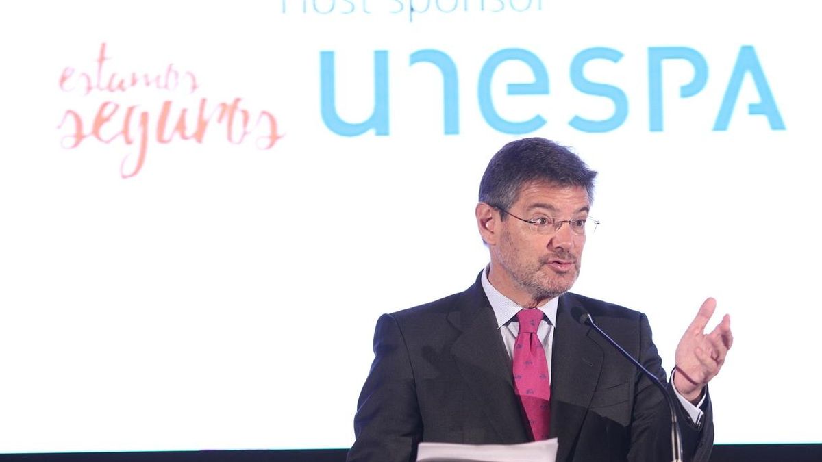 Catalá apoya a Cospedal porque "representa perfectamente los valores del PP"
