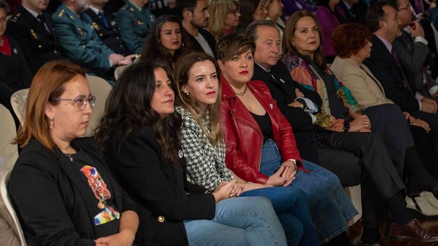 Extremadura da "ejemplo de unidad" este 8 de Marzo con una declaración institucional