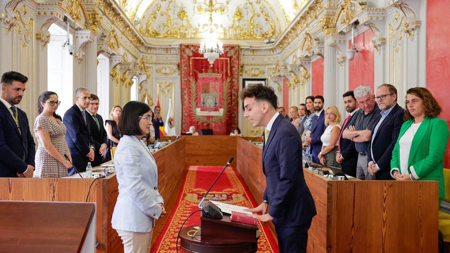 El concejal Ignacio García toma posesión de su cargo en el Ayuntamiento de Las Palmas de Gran Canaria