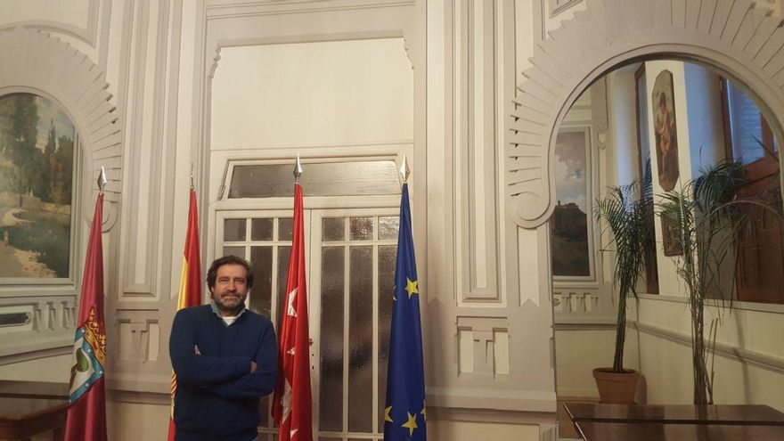 El Ateneo de Madrid al que Ayuso retira las ayudas: la "casa abierta y progresista" de 200 años donde cabe hasta Vox