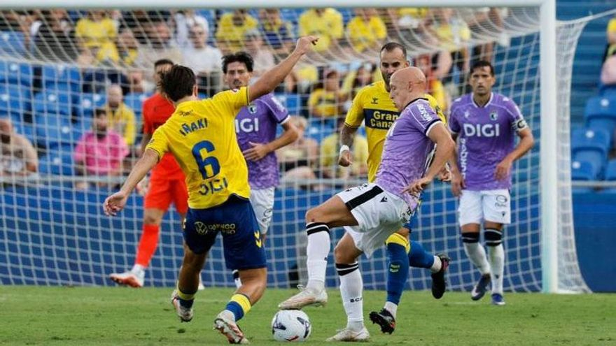 Las Palmas cede ante el Burgos en la prolongación
