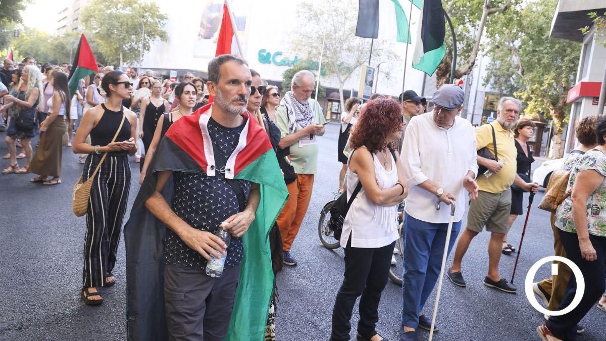 La manifestación en Córdoba por Palestina reclama un alto el fuego inmediato