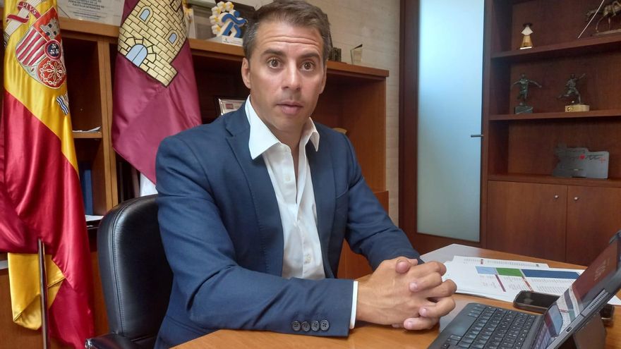 Carlos Yuste, director general de Deportes: “Daremos una vuelta a los procesos electorales en las federaciones”