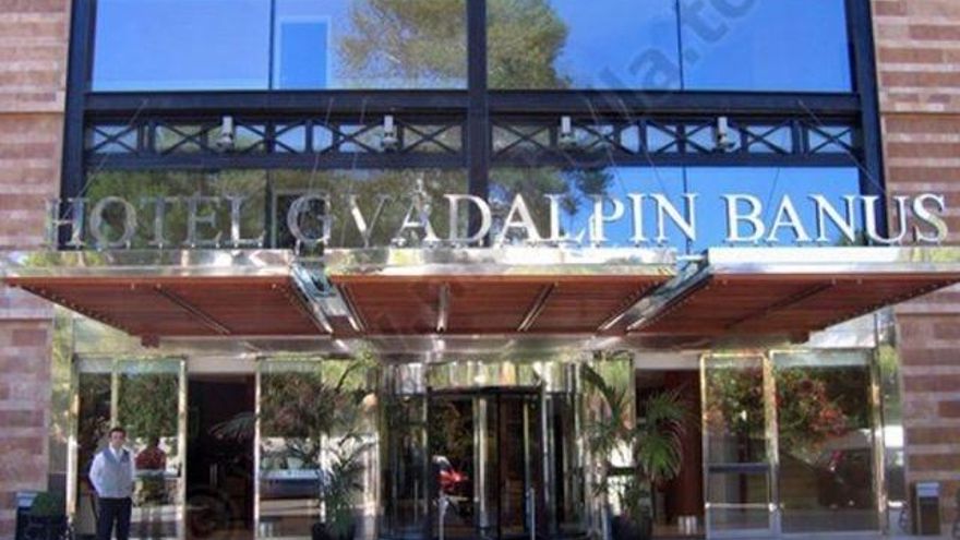 La historia de corrupción tras el desalojo del Hotel Guadalpín, el último coletazo de la burbuja del ladrillo en la Costa del Sol