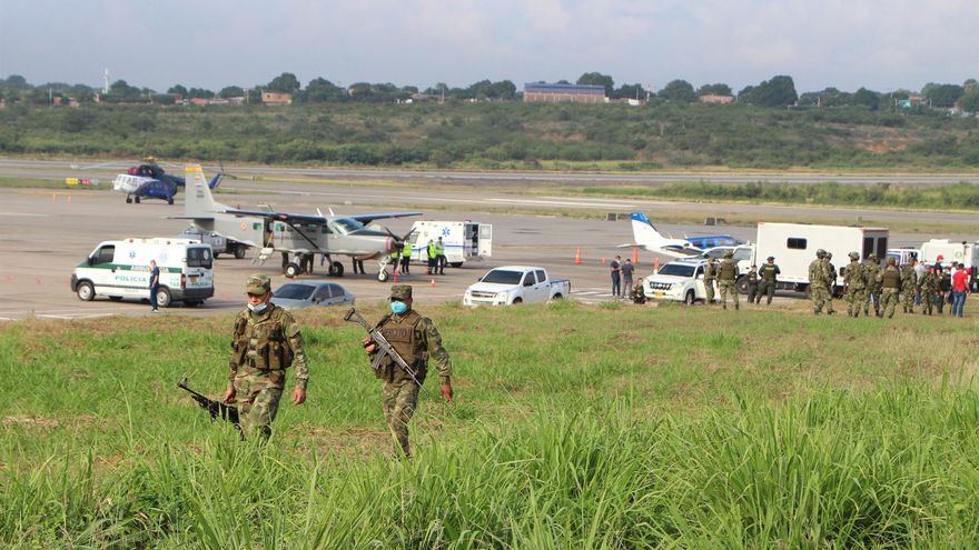 Dos explosiones y tres muertos en un "ataque terrorista" en un aeropuerto de Colombia