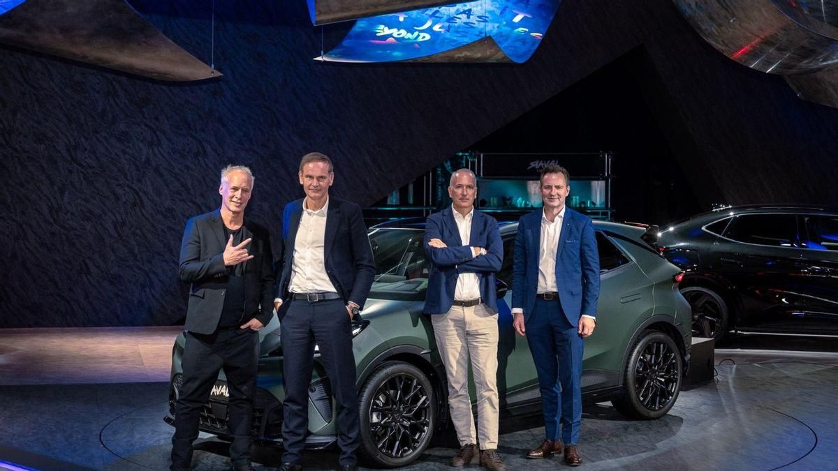 Los eléctricos Cupra Raval y Volkswagen ID. Polo desbordan la fábrica de Seat de Martorell