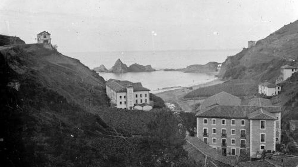 La de Saturrarán fue la cárcel de mujeres más importante del frente norte durante los años 1938-1944. En 1987 se demolieron todos los edificios.