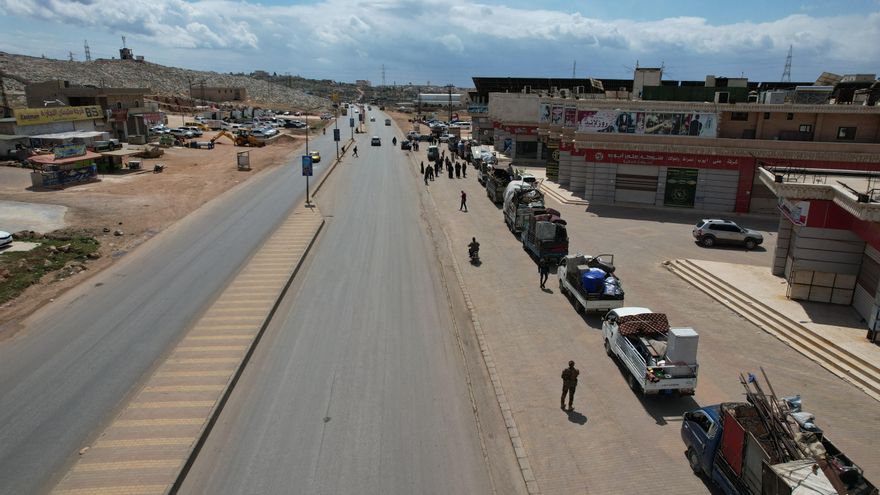 Tras más de una década desplazados, los sirios regresan a sus hogares entre la destrucción