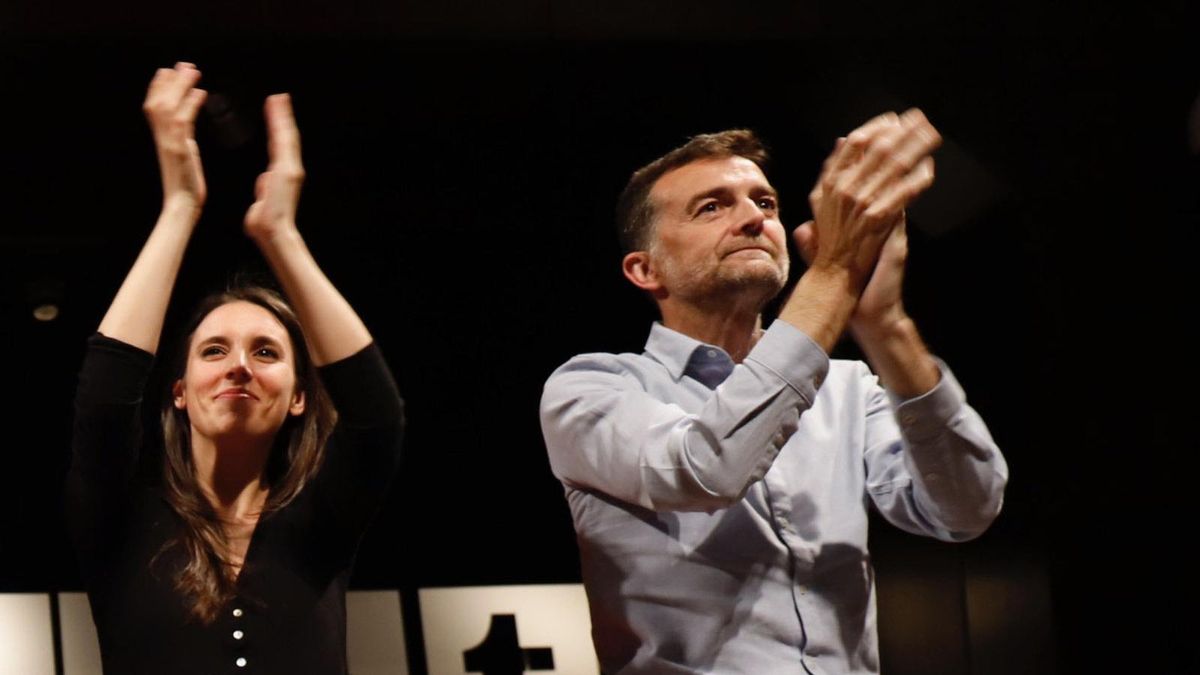 Irene Montero (Podemos) con el coordinador federal de IU y candidato de Por Andalucía, Antonio Maíllo, durante un mitin en Málaga en 2019.