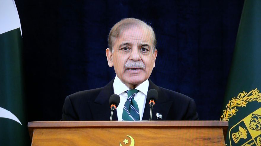 Primer ministro de Pakistán proclama "victoria" y acusa a la India de guerra injustificada