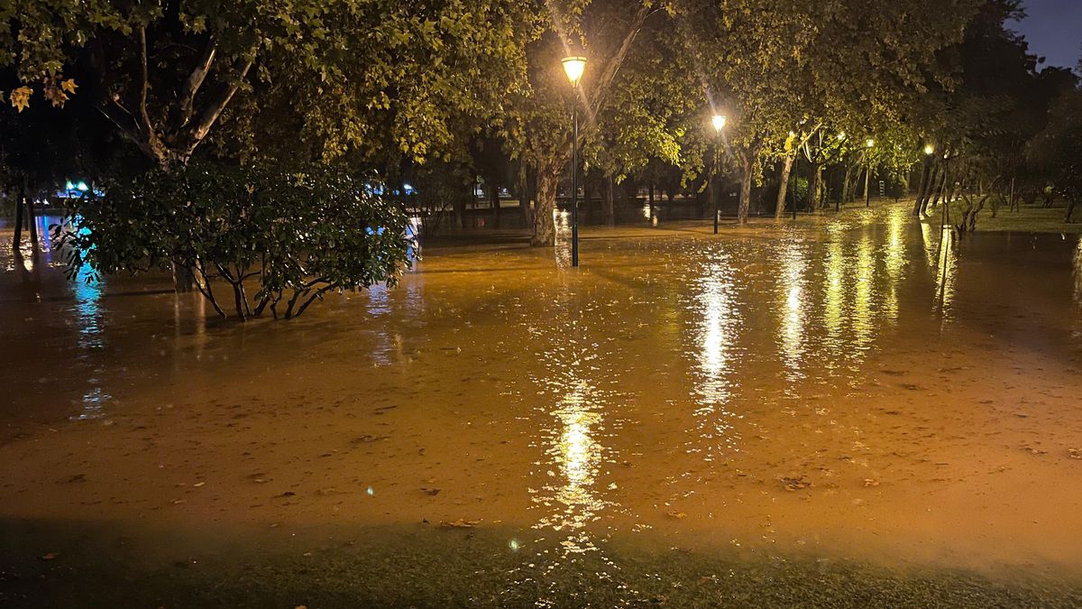 Los bomberos de Córdoba siguen actuando tras los daños provocados por la borrasca Claudia