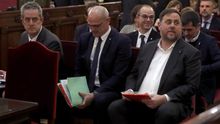El Supremo condena a 13 años de prisión a Junqueras, a 11 años y medio a Forcadell y a 9 a los 'Jordis'