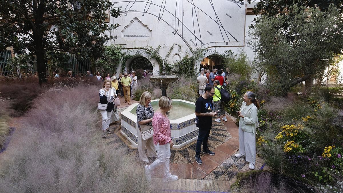 FLORA 2025 - Jardín sin tiempo' (Patio del Reloj de la Diputación)