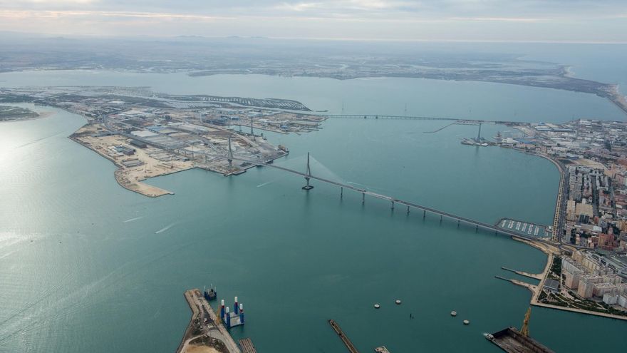 Está en Cádiz y acaba de cumplir 10 años: el espectacular puente que utilizan más de 25.000 vehículos cada día