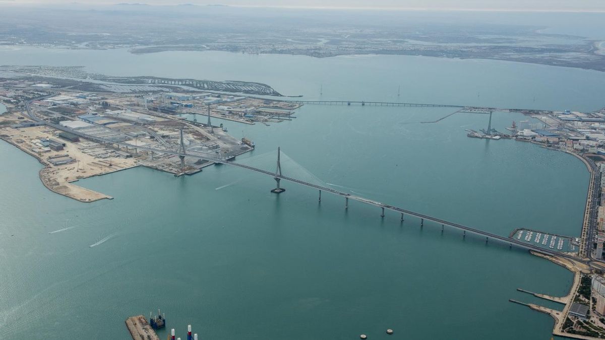 Está en Cádiz y acaba de cumplir 10 años: el espectacular puente que utilizan más de 25.000 vehículos cada día