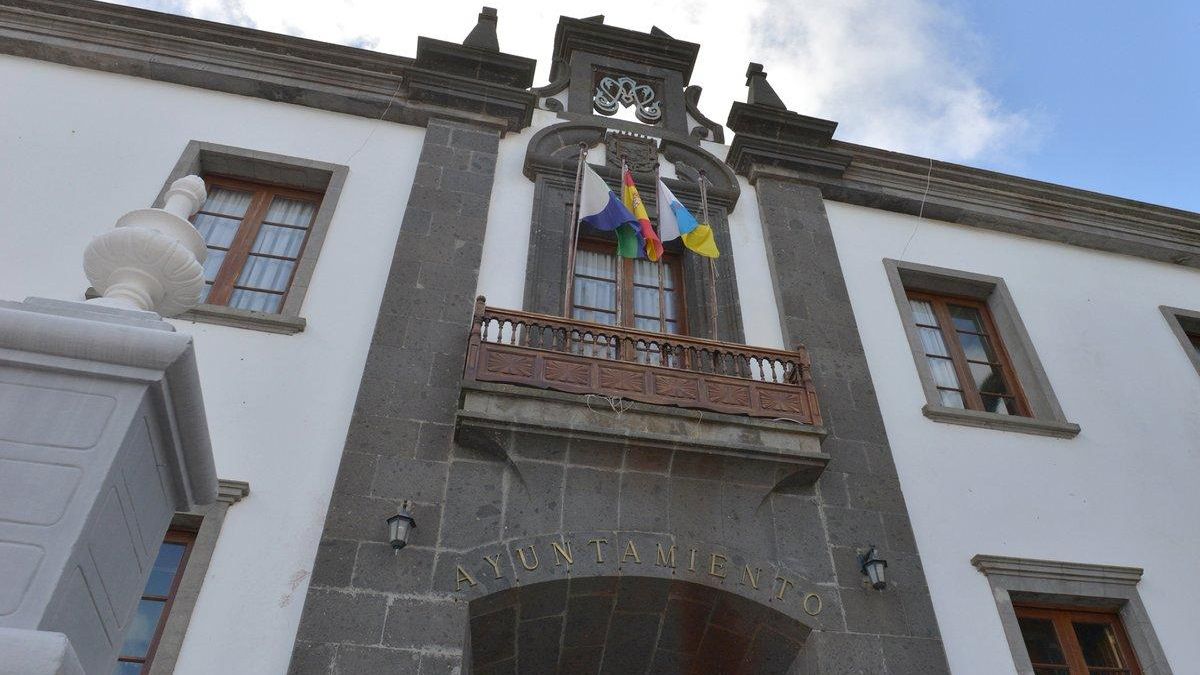 Cinco de los seis concejales del PP en los ayuntamientos de El Hierro abandonan el partido