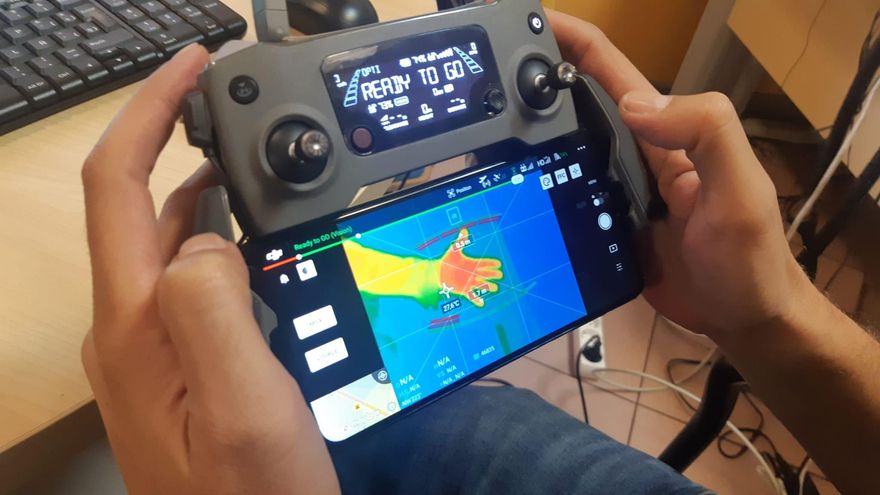 Mando de uno de los drones