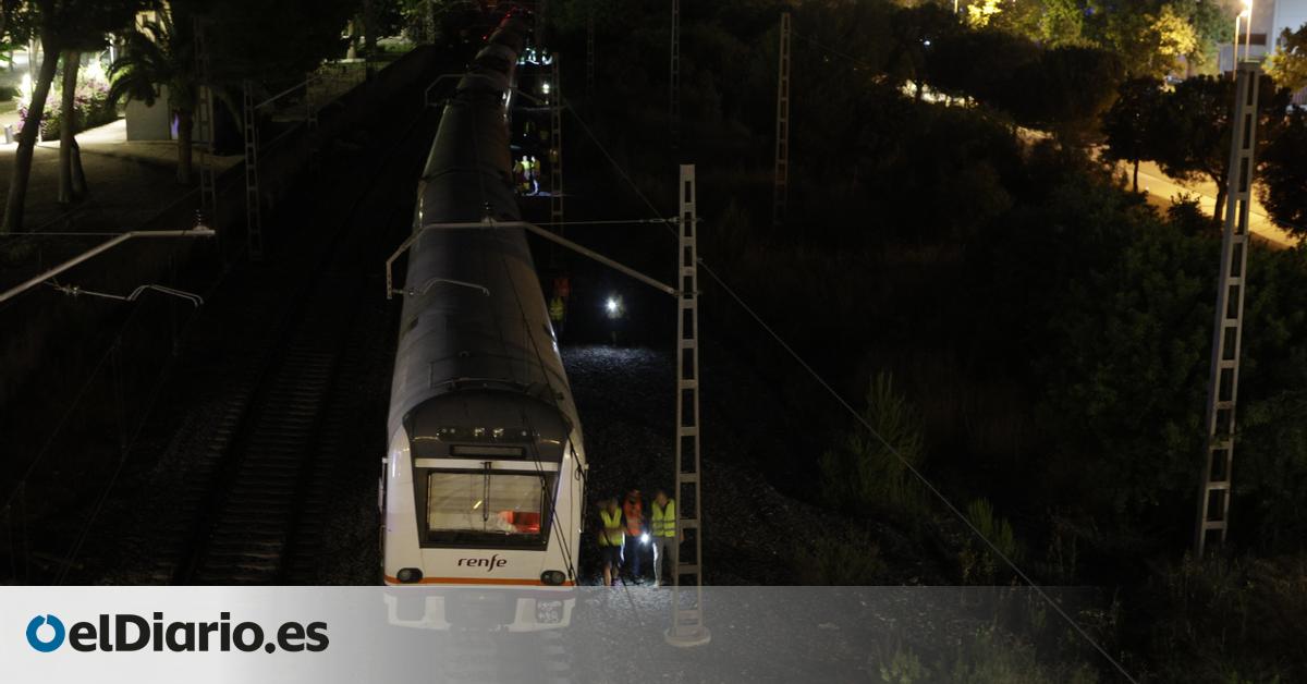 Un choque de trenes en Vilaseca deja una treintena de heridos, cinco