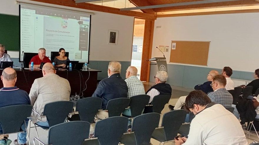 La Comisión en Defensa del Corredor Ferroviario Cartagena-Albacete convocará concentraciones en Murcia, Cieza y Hellín