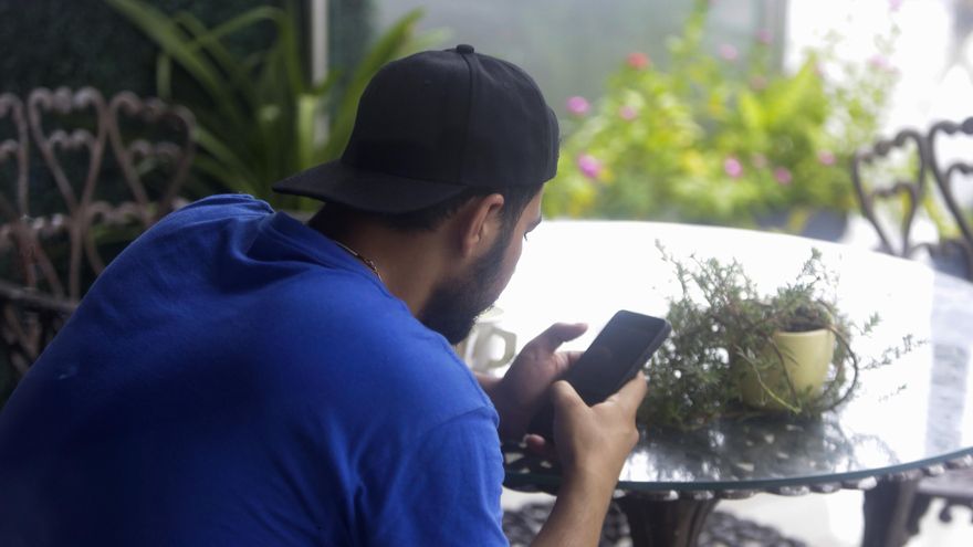 Miembros LGTBI o de minorías religiosas, en un limbo en Panamá tras ser expulsados de EEUU