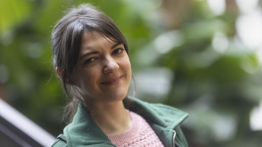 La escritora Cristina Araújo