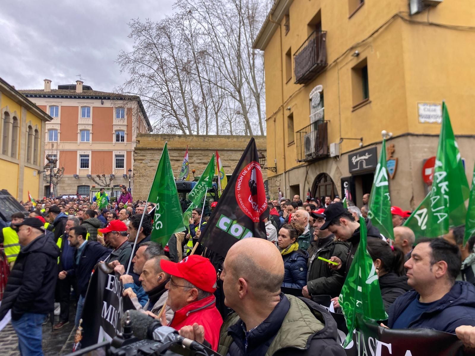 Tractorada en Logroño: "El campo ya no puede más"