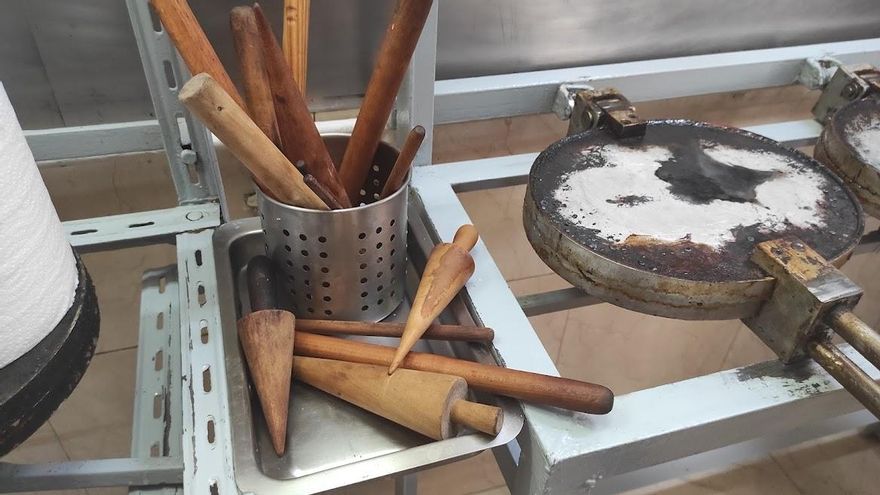 ¿Cómo se hacen las neulas y barquillos típicas de fiestas navideñas?