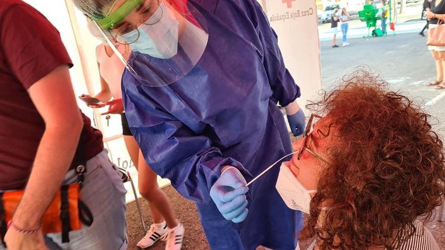 La incidencia ya supera los 400 casos en Extremadura tras una jornada con 261 positivos