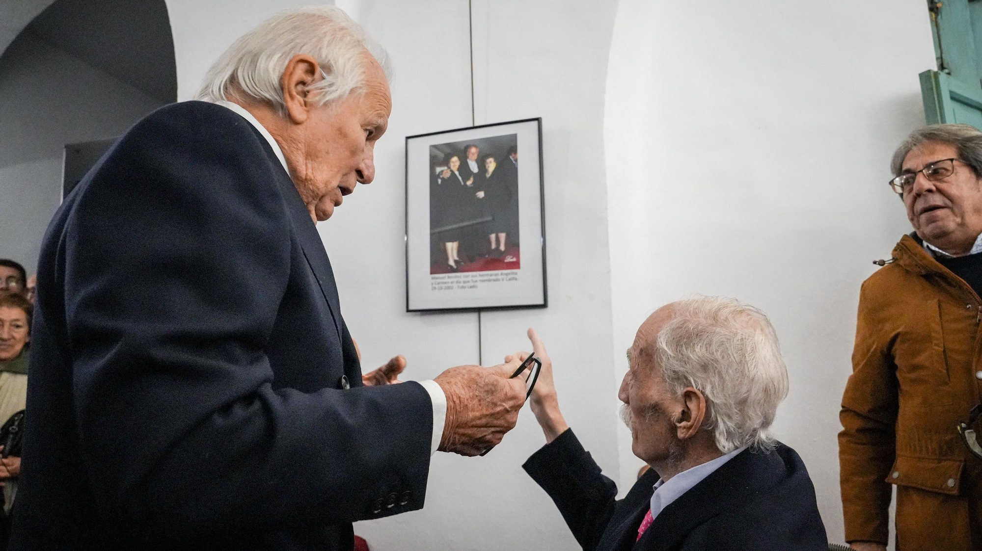 Exposición '80 años de la firma fotográfica Ladis. Homenaje por el noventa cumpleaños de El Cordobés.