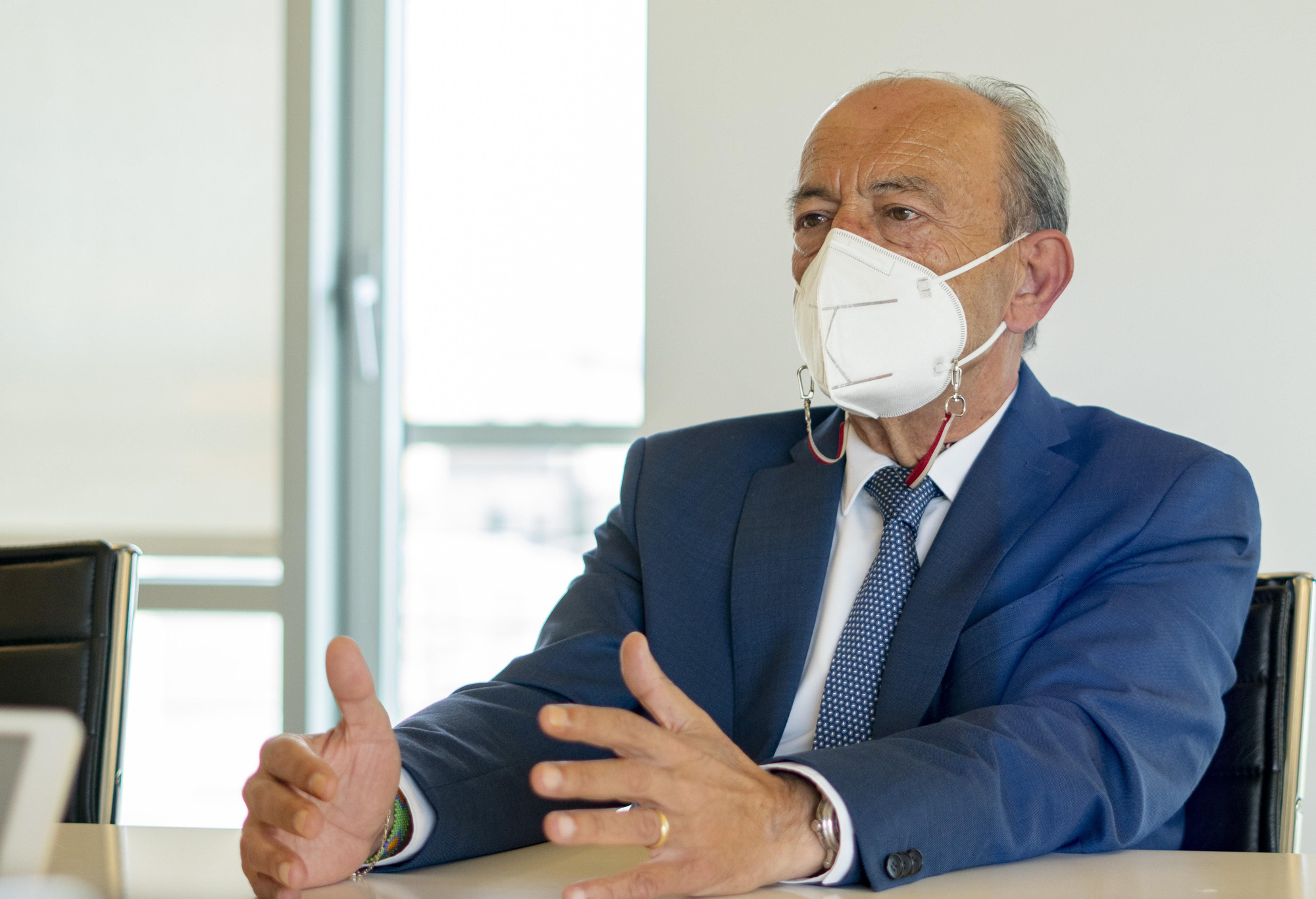Marcano en su despacho en el PCTCAN.
