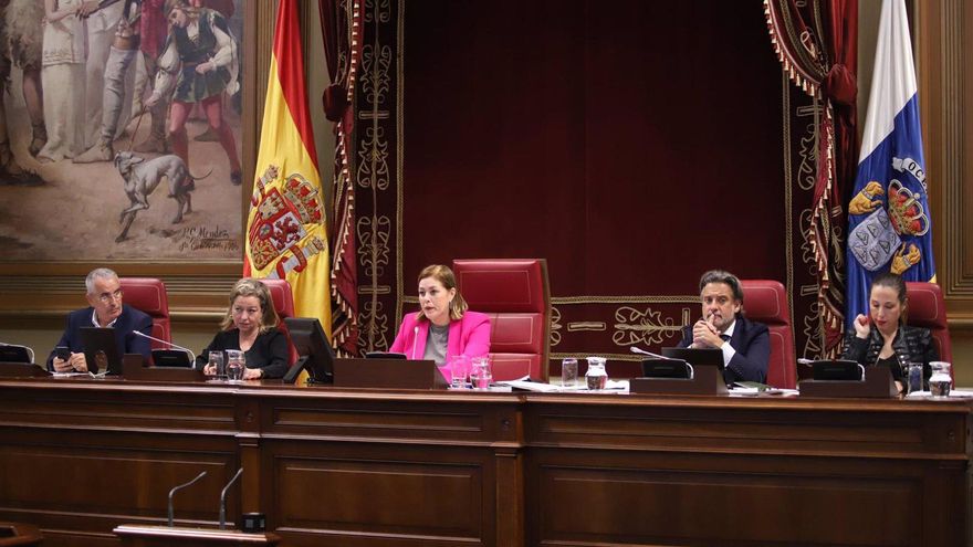 La Mesa del Parlamento desestima el recurso de PSOE y NC-BC y el presupuesto canario se aprobará este martes