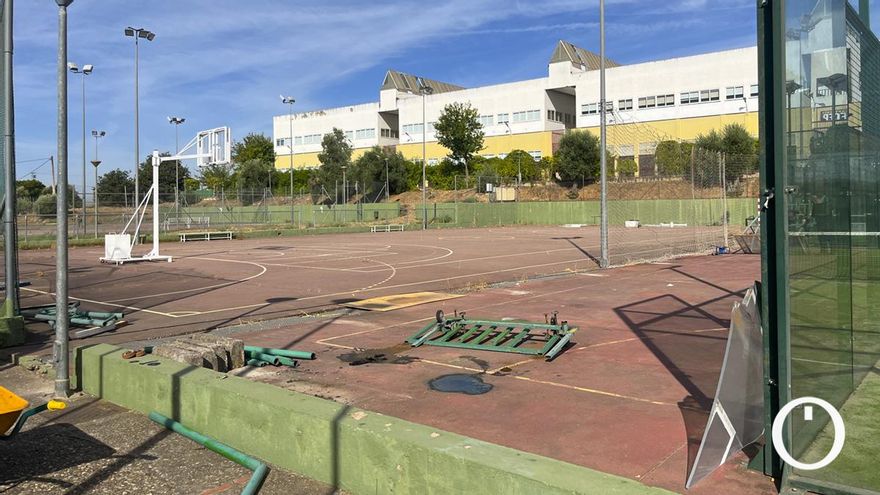 Recogen más de mil firmas en protesta por el deterioro de las instalaciones deportivas de la UCO