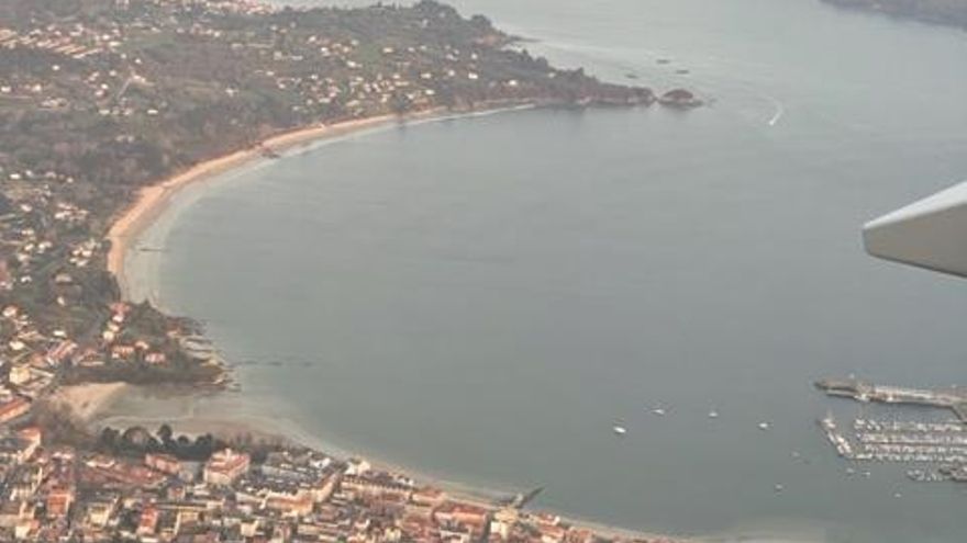 Vista de A Coruña desde un avión de Binter
