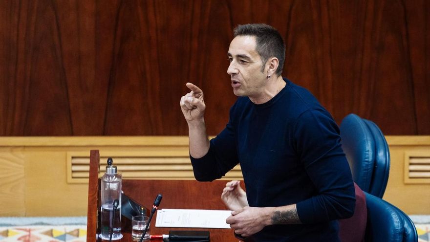 diputado mas madrid asamblea emilio delgado interviene pleno asamblea