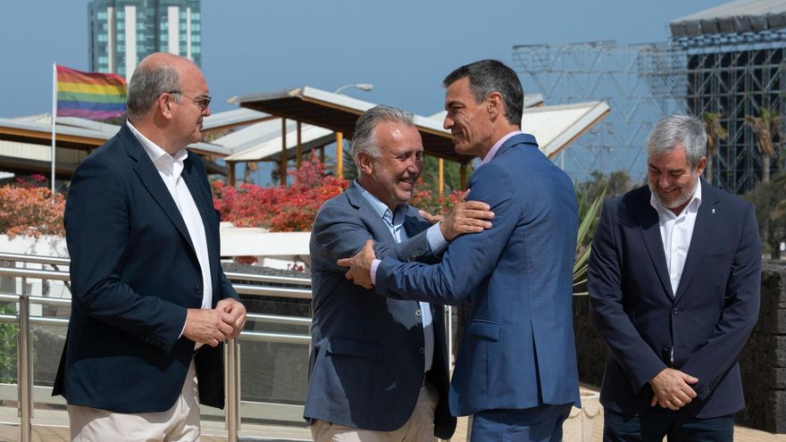 Torres garantiza "la agenda canaria" y recuerda a Clavijo que un decreto debe ser convalidado en el Congreso