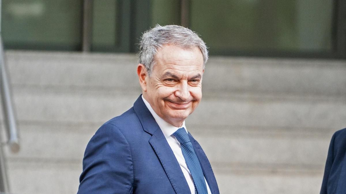 El expresidente del Gobierno José Luis Rodríguez Zapatero a su llegada a la Audiencia Nacional, este miércoles.