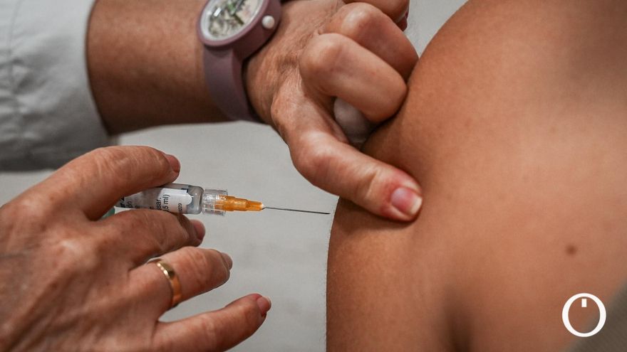 La vacunación contra la gripe comenzará el 30 de septiembre con niños, embarazadas y grupos de docentes