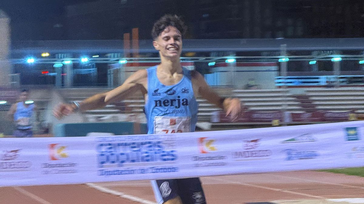 Samuel Ruiz y María Flores conquistan la 41ª Carrera Nocturna La Fuensanta