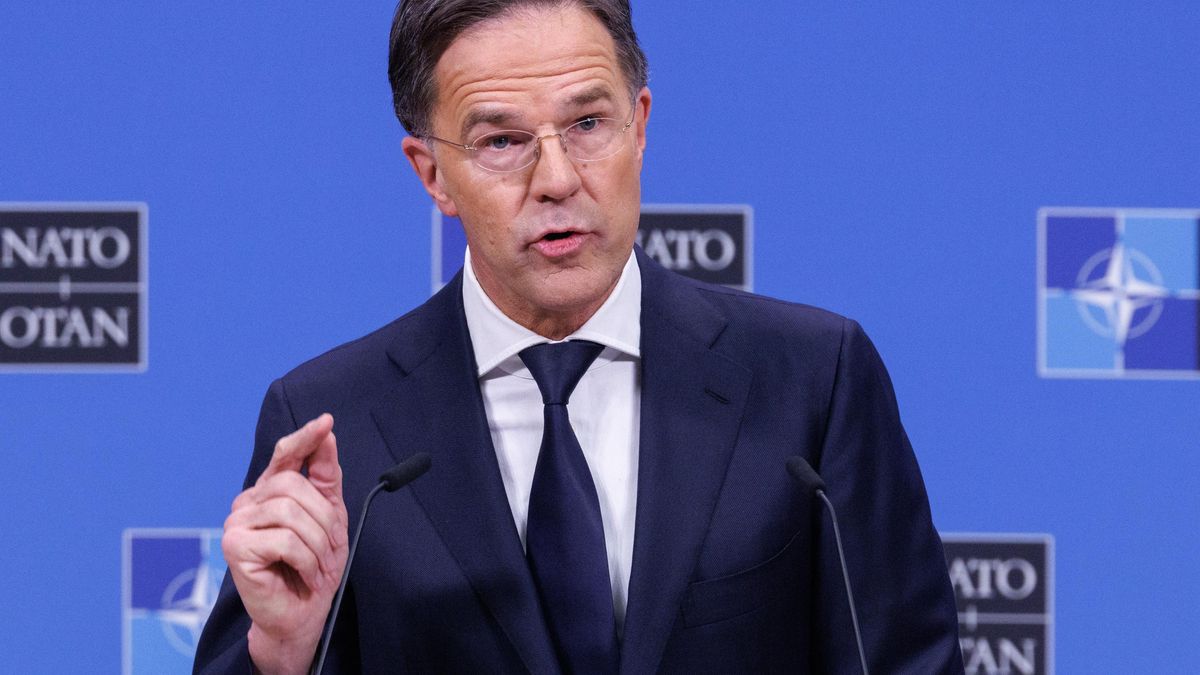 Rutte admite que la operación Centinela Ártico de la OTAN para contentar a Trump consiste "en reunir todo bajo un único mando"
