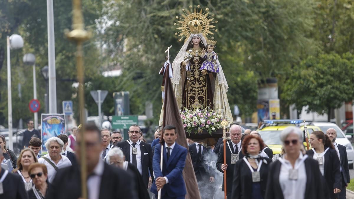Visita de la Virgen del Carmen al Cementerio de San Rafael