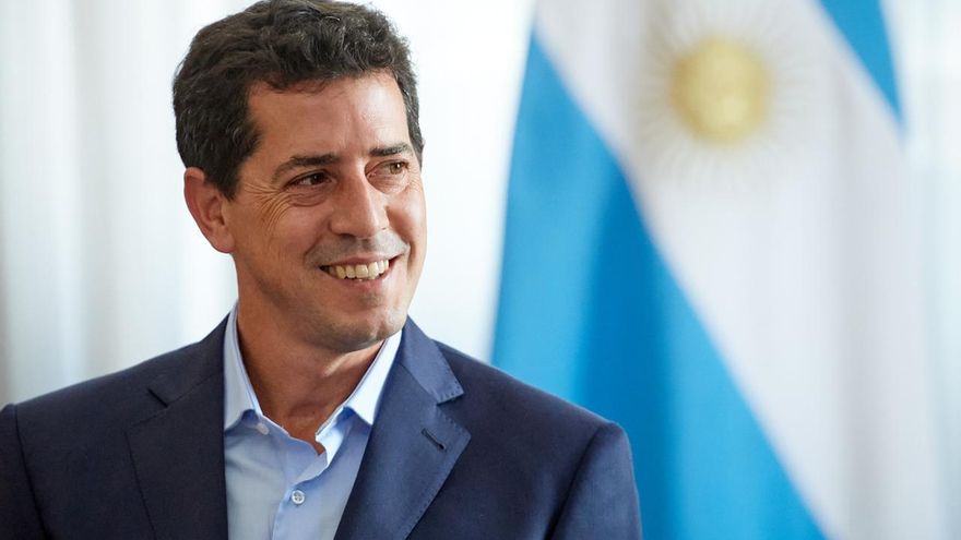 "No son sólo chistes", el mensaje de Wado de Pedro contra el acoso escolar