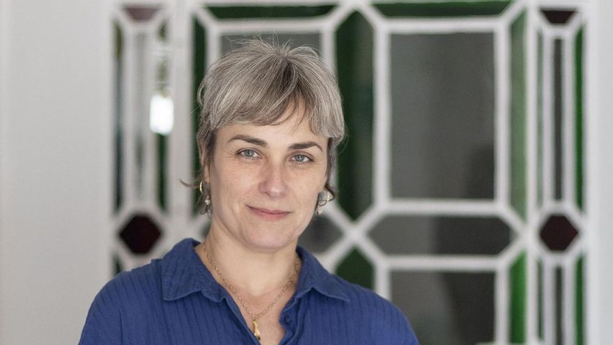 Sara Mesa: "El sistema burocrático parece un parásito altamente resistente pese a sus errores"