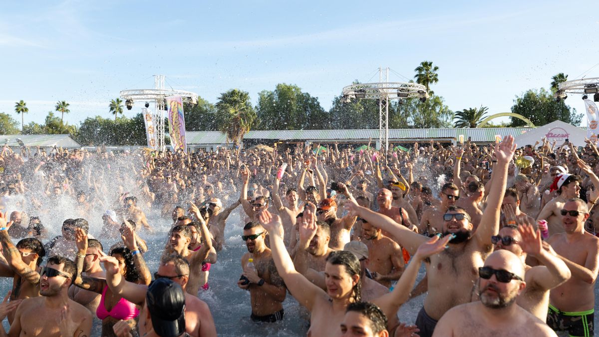 Pool party en el Winter Pride 2025.