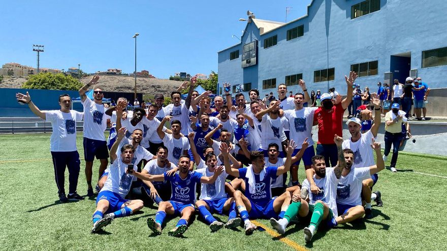 La UD San Fernando asciende a Segunda División RFEF