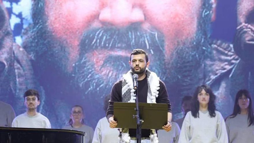Arab Barghouti, hijo de Marwan, durante el concierto celebrado recientemente en solidaridad por Palestina, en el Palau Sant Jordi de Barcelona, con 20.000 personas