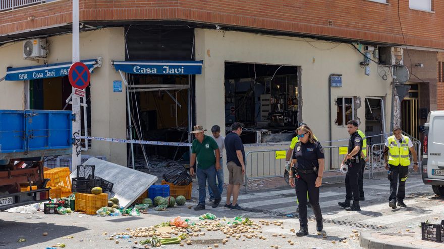 Fallecen las dos mujeres que estaban muy graves tras la explosión en un bar en Lo Pagán