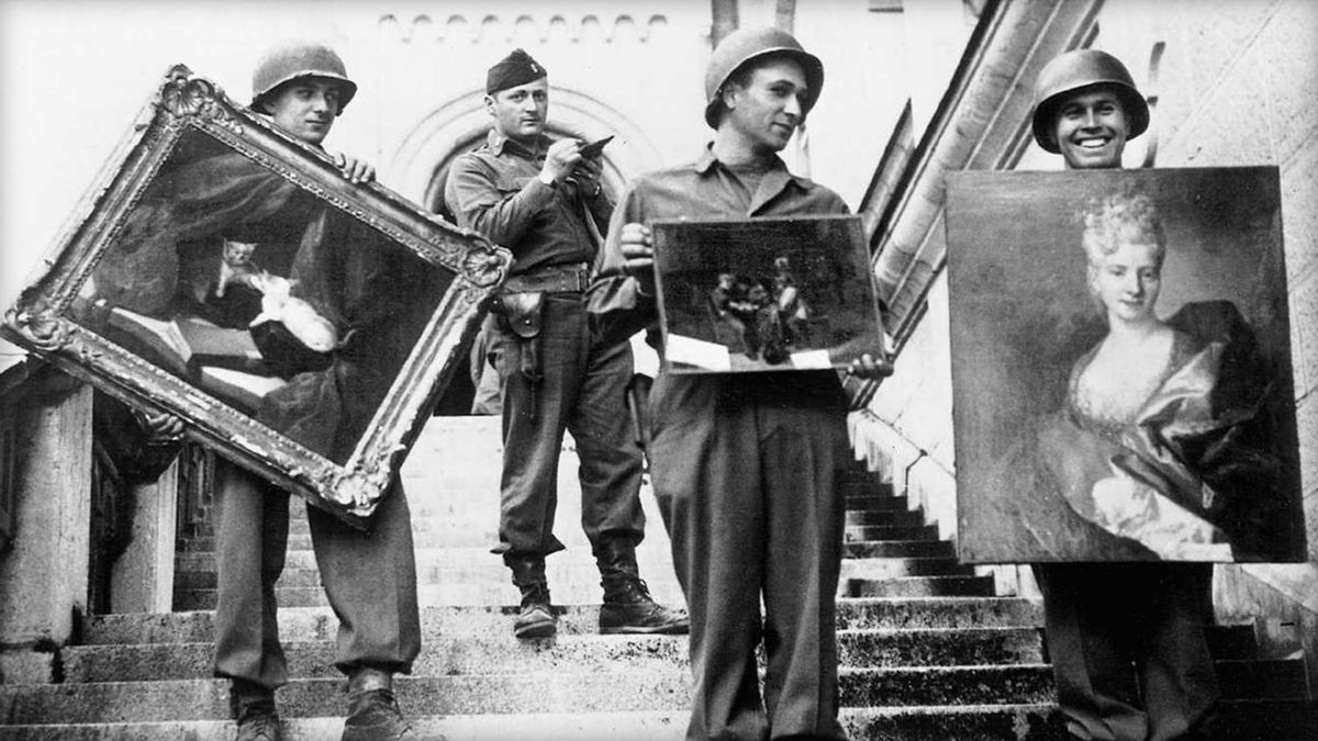 En 1945, tras finalizar la guerra, se encontraron numerosas obras de arte en Neuschwanstein