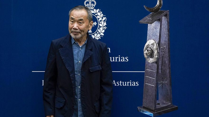 Haruki Murakami ya está en Oviedo para recoger su Premio Princesa de las Letras
